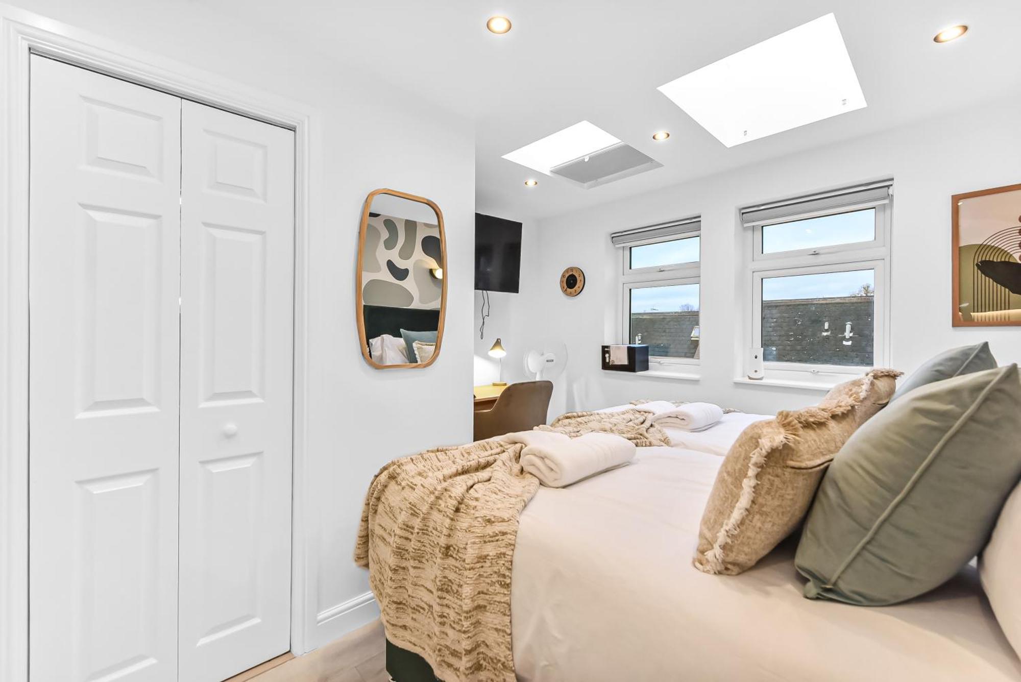 Sleek & Modern Getaway With Artistic Flair Londen